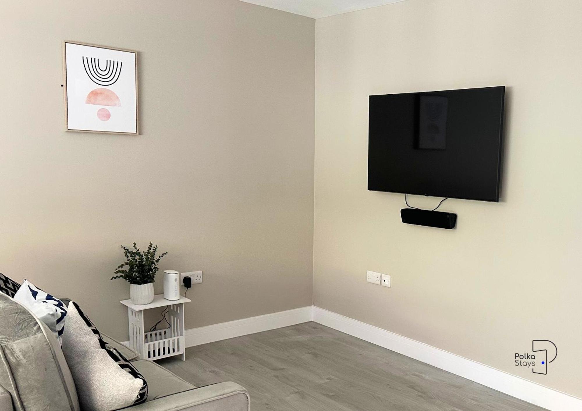 Hanley, Stoke - Modern Spacious Apartments By Polkastays Exterior foto