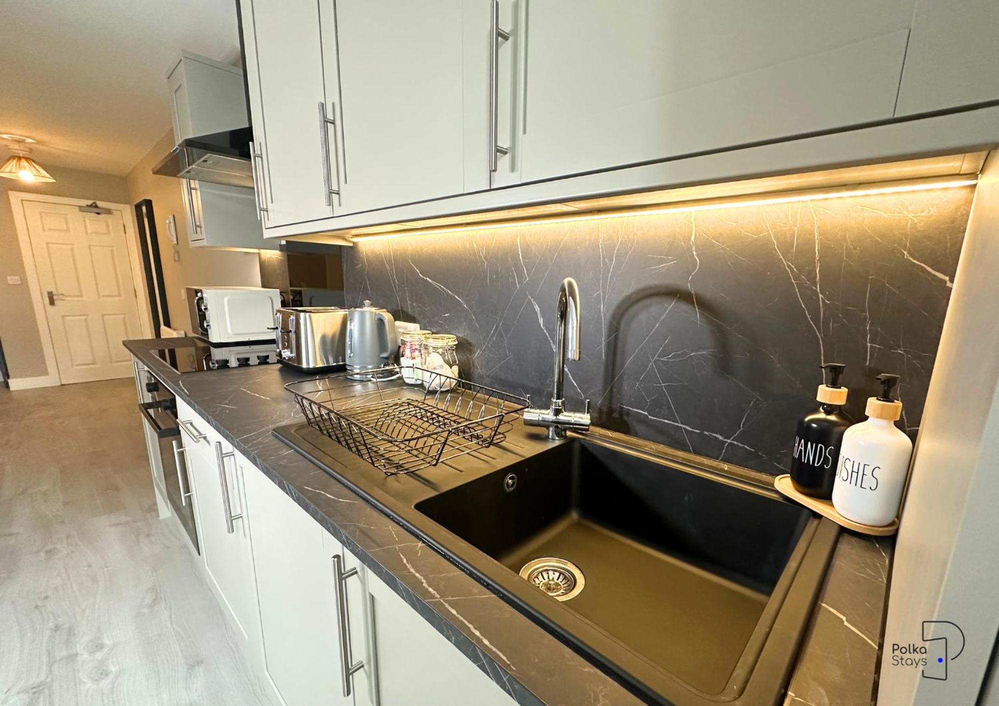 Hanley, Stoke - Modern Spacious Apartments By Polkastays Exterior foto