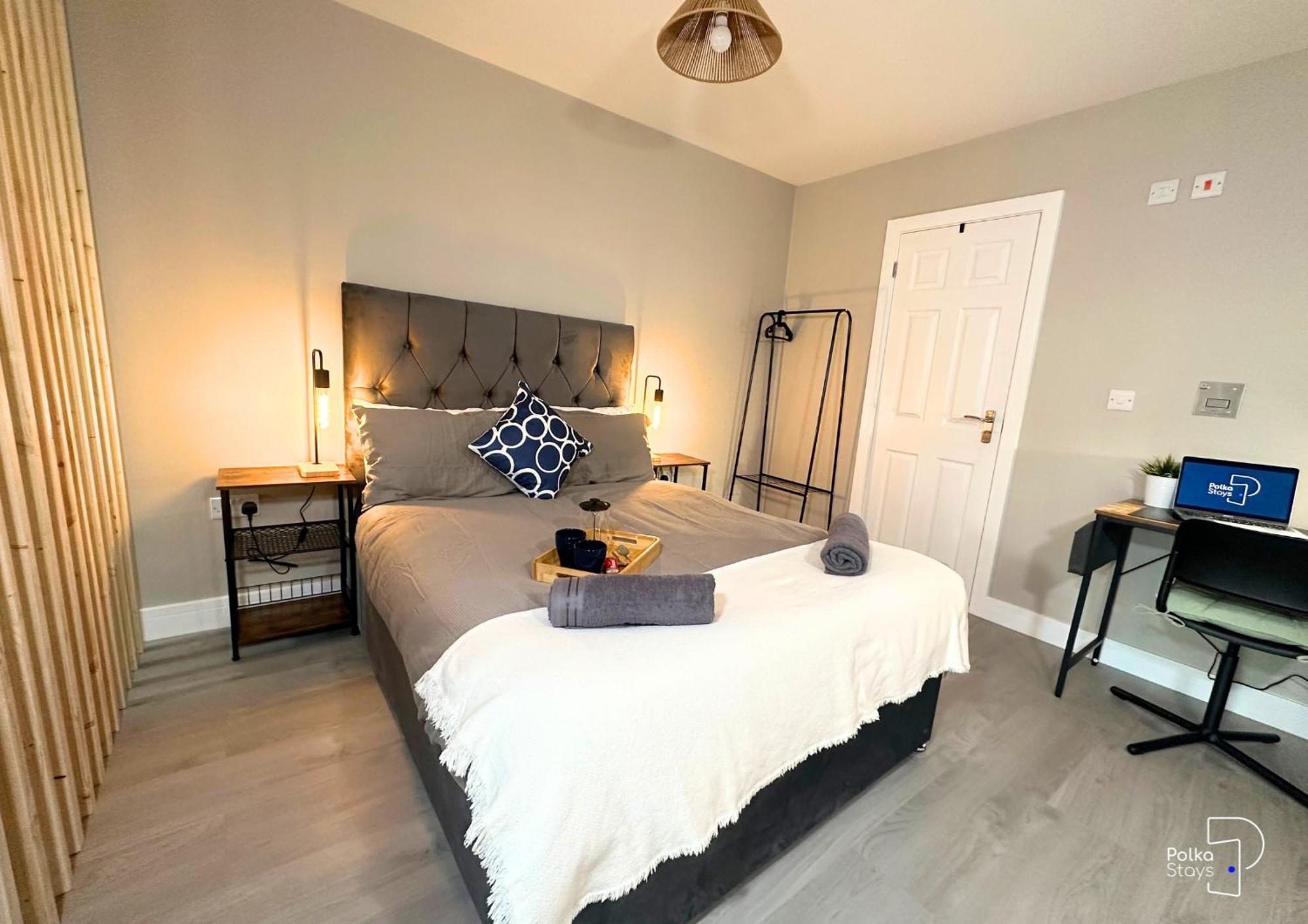 Hanley, Stoke - Modern Spacious Apartments By Polkastays Exterior foto